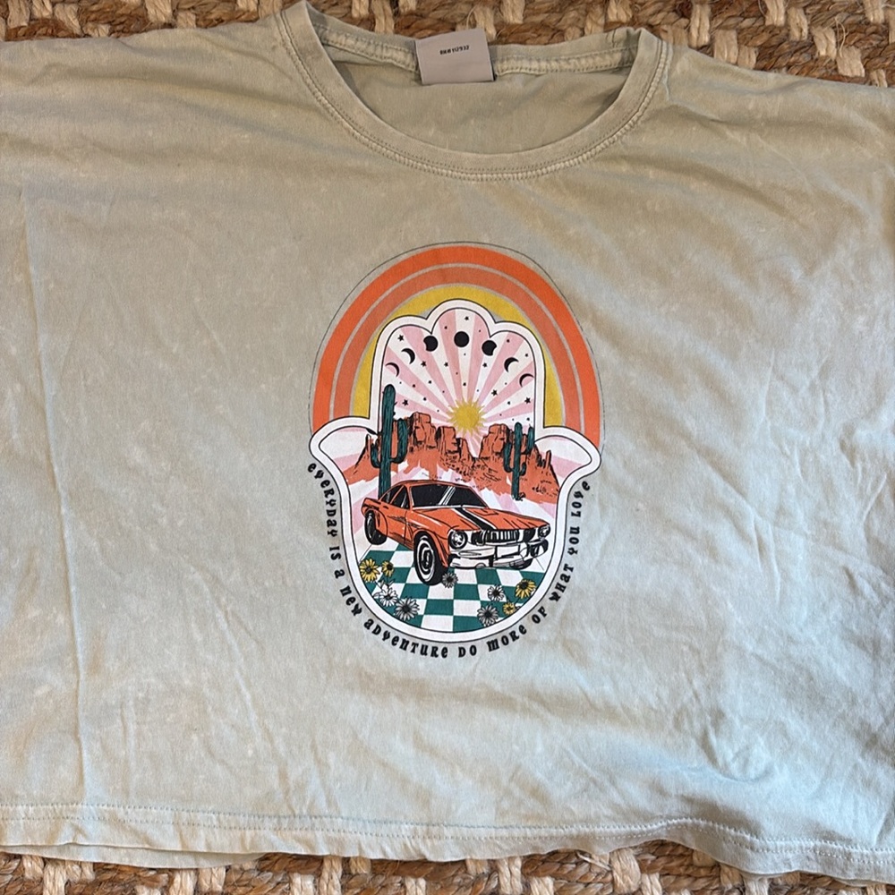 Bloom+pop retro t-shirt